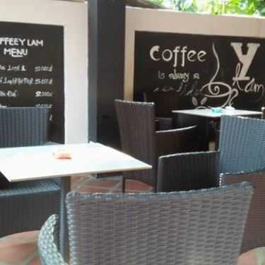 Không gian- Y Lâm Coffee