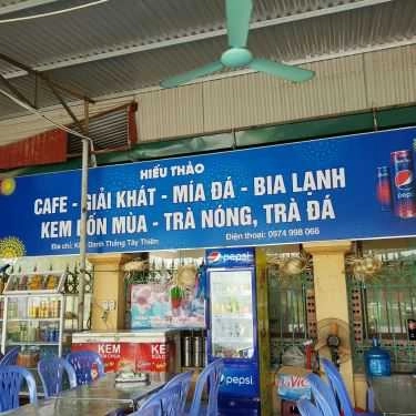 Không gian- Hiếu Thảo - Coffee Giải Khát