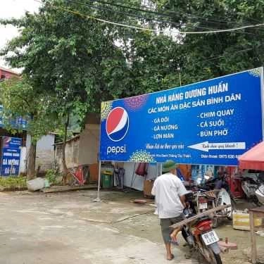 Không gian- Nhà Hàng Dương Huấn - Gà Nướng & Chim Quay