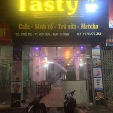 Không gian- Tasty Cafe