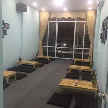Không gian- Tasty Cafe