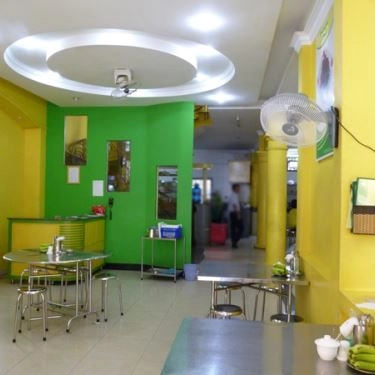 Không gian- Quán Ăn Cơm Tấm Thuận Kiều - Nguyễn Huy Lượng
