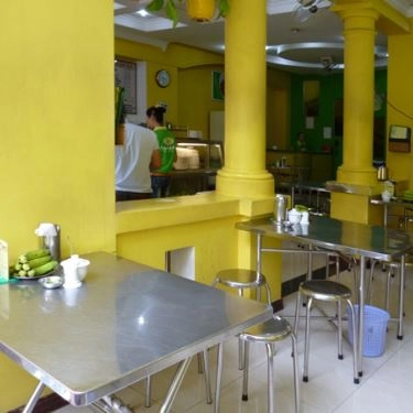 Không gian- Quán Ăn Cơm Tấm Thuận Kiều - Nguyễn Huy Lượng