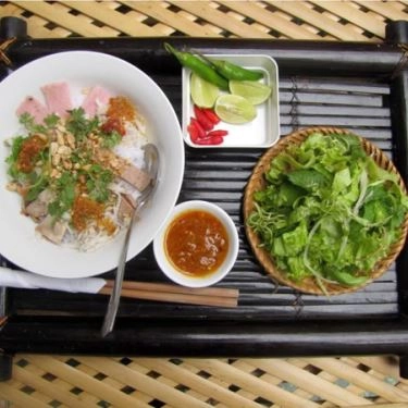 Tổng hợp- Quán Ăn Ẩm Thực Xứ Quảng - Phan Xích Long