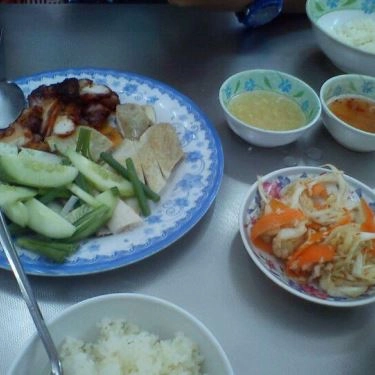 Món ăn- Quán Ăn Cơm Gà Hồng Phát - Hai Bà Trưng