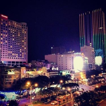 Tổng hợp- Nhà Hàng Rooftop Garden - Rex Hotel