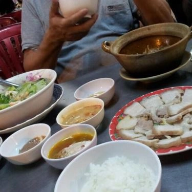 Không gian- Quán Ăn Hương Giang - Ẩm Thực Huế - Lý Chính Thắng