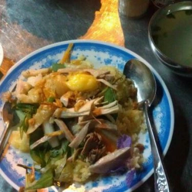 Món ăn- Quán Ăn Khu Cơm Gà Vỉa Hè - Tô Vĩnh Diện