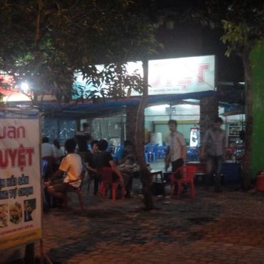 Tổng hợp- Quán Ăn Nguyệt Quán - Hải Sản Tự Chọn