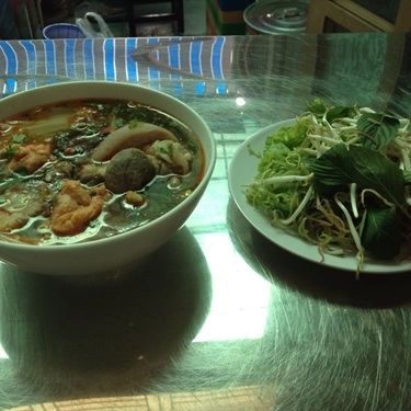 Món ăn- Quán Ăn Hương Bình - Bún Bò Huế