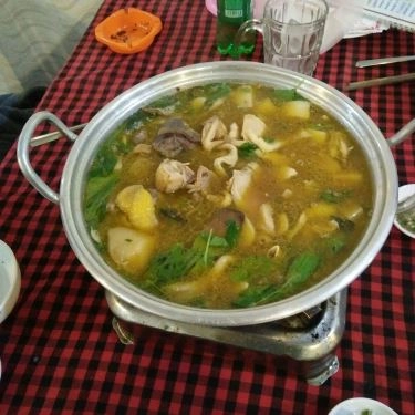 Món ăn- Quán Ăn Hạnh Đà Lạt - Lẩu Gà Lá É
