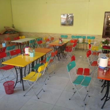 Không gian- Quán Ăn 2 Bà Mập - Bánh Đúc Singapore & Trà Sữa