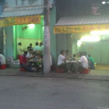 Không gian- Quán Ăn Lẩu Dê Cây Dừa