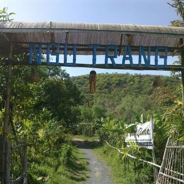 Không gian- Quán Ăn Ngư Trang Quán