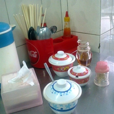 Không gian- Quán Ăn Như Ý - Bún Mọc & Bún Bò