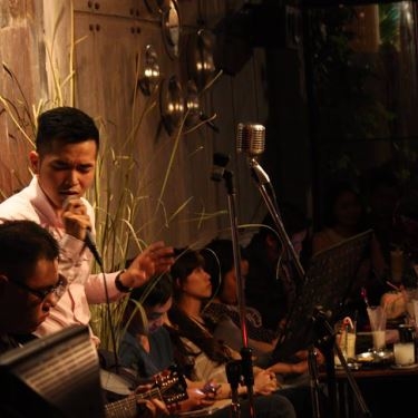 Tổng hợp- Nhà Hàng Tôn Cafe - Acoustic