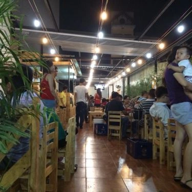Không gian- Quán Ăn Xích Lô Bistro