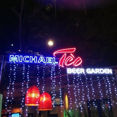 Professional- Nhà Hàng Michael Tèo Beer Garden