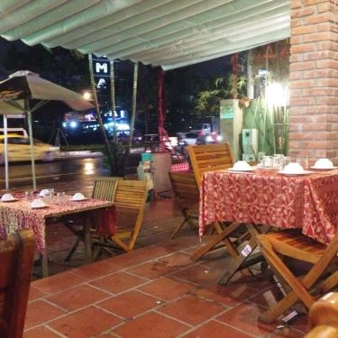 Professional- Nhà Hàng Nguyệt Quế Viên Restaurant