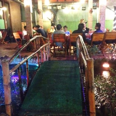 Professional- Nhà Hàng Nguyệt Quế Viên Restaurant