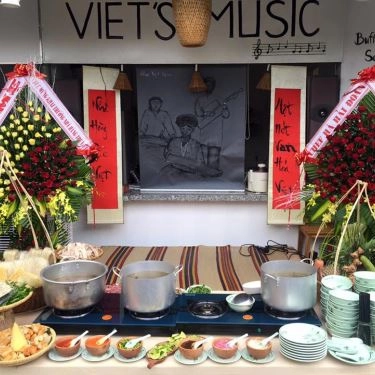 Professional- Nhà Hàng Tre Việt Restaurant