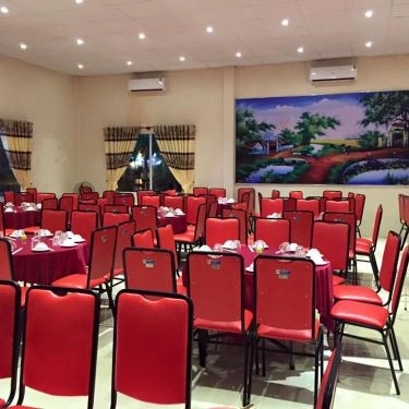 Professional- Nhà Hàng Cơm Niêu Sơn Dương