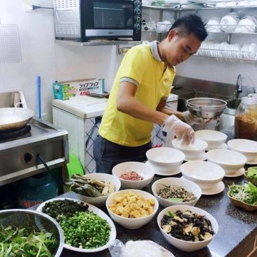 Tổng hợp- Quán Ăn Tus Chef - Bún Ốc Sạch & More
