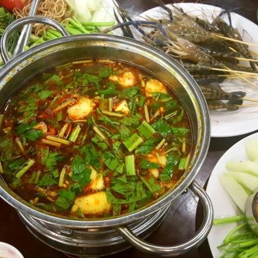 Professional- Quán Ăn Lẩu Tôm Ađ