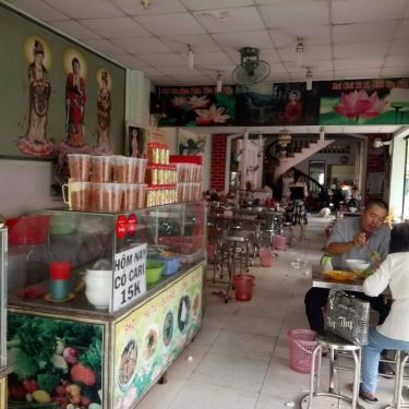 Không gian- Quán Ăn Quán Chay Thiện Phước