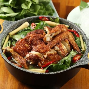 Professional- Quán Ăn Hoàng Yến Vietnamese Cuisine - Phan Xích Long