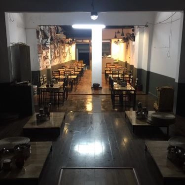 Không gian- Quán Ăn Buffet Lẩu Gia