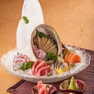 Professional- Nhà Hàng Wa Japanese Cuisine