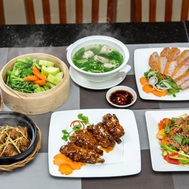 Tổng hợp- Nhà Hàng Vuông Tròn Savory