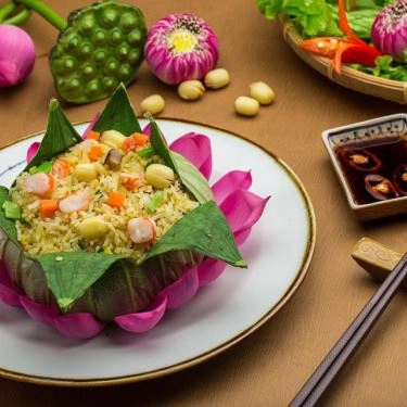 Professional- Quán Ăn Hoàng Yến Vietnamese Cuisine - Phan Xích Long
