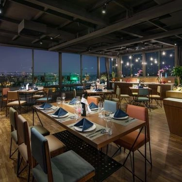 Professional- Nhà Hàng Panorama Restaurant & Skybar - Authentic Hotel