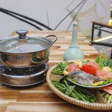 Professional- Nhà Hàng Tre Việt Restaurant