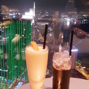 Professional- Nhà Hàng EON51 Restaurant & Lounge - Bitexco Tower