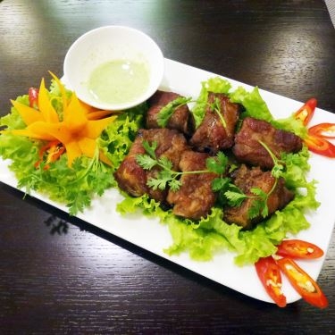 Professional- Nhà Hàng Chân Việt Restaurant & Café