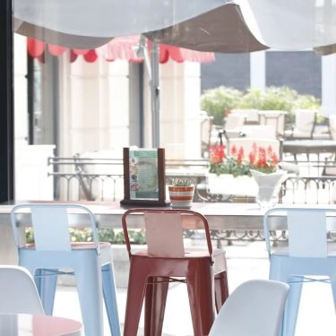 Không gian- Quán Ăn Dessert House - Almaz Vinhomes Riverside