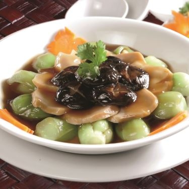 Tổng hợp- Nhà Hàng Hoàng Yến Cuisine - Hồ Bán Nguyệt