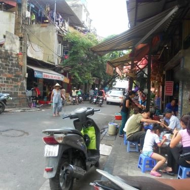 Không gian- Quán Ăn Bún Ốc Nguội - Ô Quan Chưởng