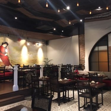 Professional- Nhà Hàng Citadel Saigon - Authentic Vietnamese Cuisine