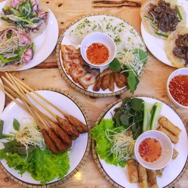 Professional- Quán Ăn Bánh Xèo Tôm Nhảy Cô Ba - Đặc Sản Miền Trung