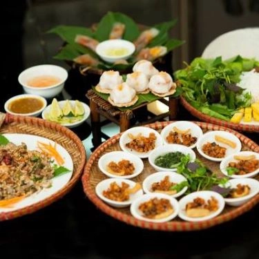 Professional- Nhà Hàng Cây Cau Restaurant - Ẩm Thực Việt