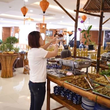 Professional- Nhà Hàng Ngó Sen - Ẩm Thực 3 Miền