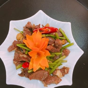 Professional- Quán Ăn Tre Làng Quán - Trâu Tơ & Trâu Giật