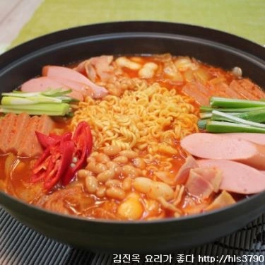 Tổng hợp- Quán Ăn Chi Ri San - Ẩm Thực Hàn Quốc