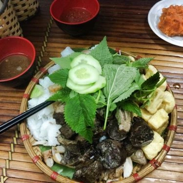 Professional- Quán Ăn Mẹt Quán - Chùa Láng