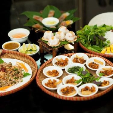 Professional- Quán Ăn Ngon - Hoàng Đạo Thuý