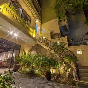 Không gian- Nhà Hàng U HÒA Restaurant - Ẩm Thực Việt Nam